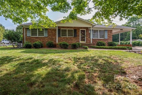5115 Circle Drive sold home in Suburban Acres, Shelby, NC