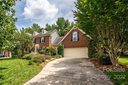 4817 Hickory Glen Drive sold home in Matthews, SC