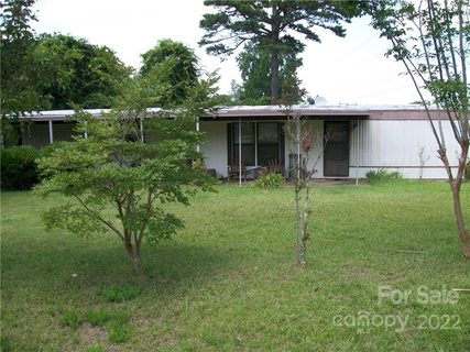 7426 Bondhaven Drive sold manufactured home in Lamplighter Village, Charlotte, NC