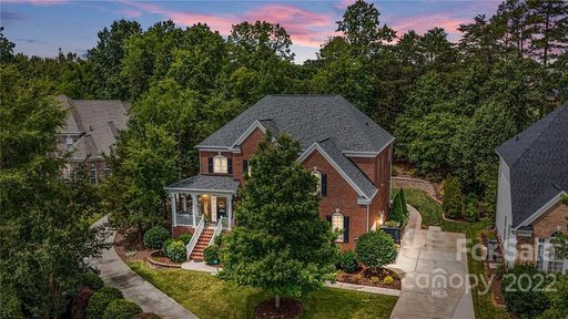 10494 Spring Tree Lane