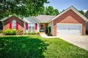 7257 Oxford Bluff Drive sold home in Stanley, SC