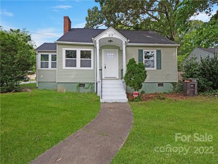 813 Front Street