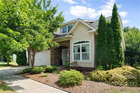 1044 Kings Bottom Drive