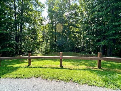0 Round Mountain Parkway 32