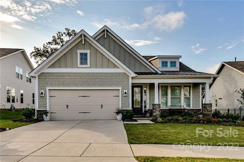 15715 Oleander Drive