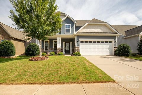 5053 Fenwick Court