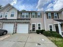 2433 Silverthorn Drive sold home in Charlotte, SC
