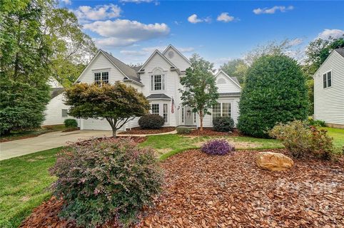 5945 Heartwood Court