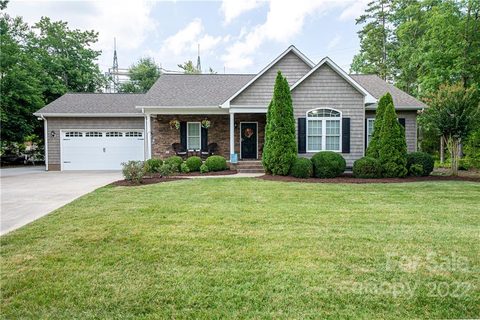 1403 Springhaven Circle sold home in Springhaven, Albemarle, NC