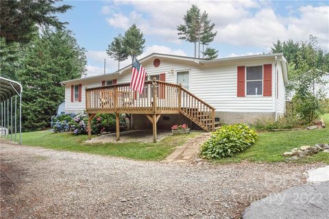 401 Gray Court sold manufactured home in Briarcliff Crossing, Asheville, NC