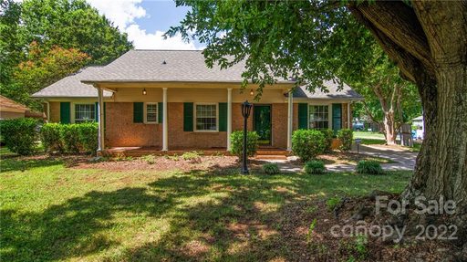 7530 Shadowcrest Drive