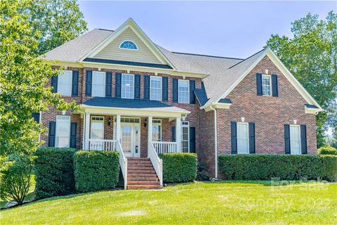 Previously sold for $495,000