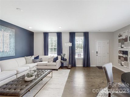 8024 Whitegrove Road 7B