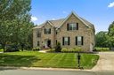 6103 Four Wood Drive sold home in Matthews, SC