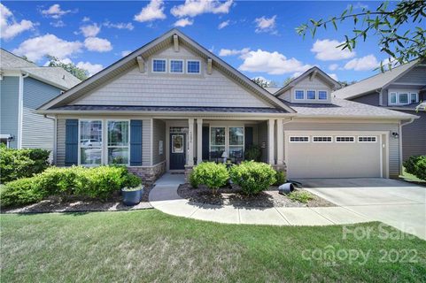 1296 Kings Grove Drive sold home in Kings Grove, York, SC