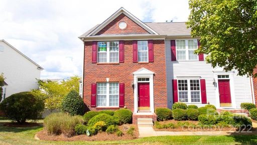 9751 Mallard Glen Drive