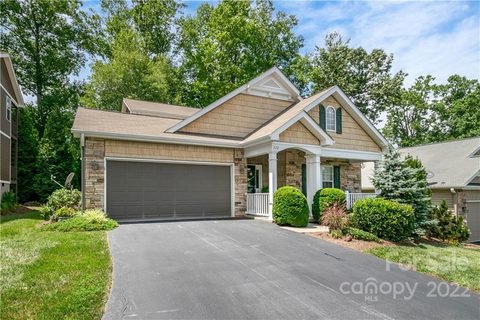 222 Shaws Creek Farm Road sold townhome in Shaws Creek Farm, Hendersonville, NC