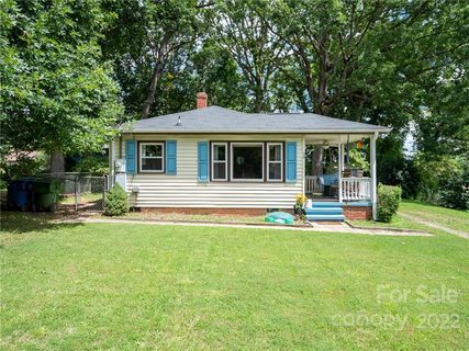 15 Wilshire Drive sold home in Wilshire Park, Asheville, NC