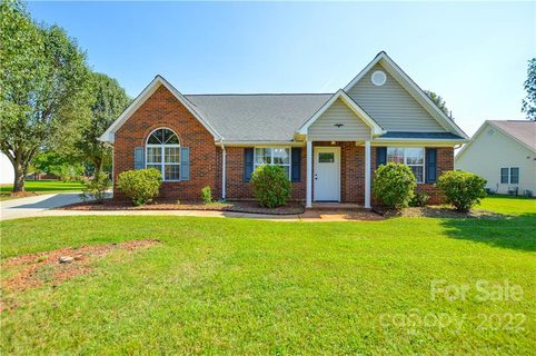 2440 Hunters Way sold home in River Chase, Monroe, NC