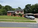 6800 Covecreek Drive sold home in Charlotte, SC