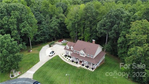 385 Timberwolf Lane