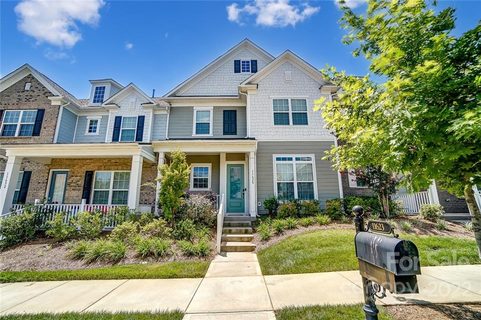 Previously sold for $405,000