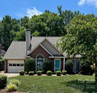 1105 Forrest Ridge Drive