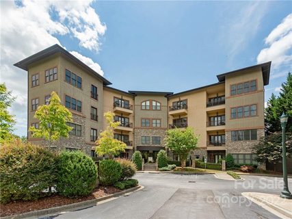 350 E Allen Street 102 sold condo in 350 East Allen Condominiums, Hendersonville, NC