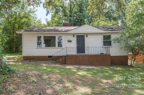 720 Tennyson Drive sold home in Glenwood, Charlotte, NC