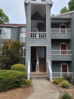304 Nw Northwest Drive sold condo in Edgewater, Davidson, NC