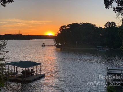 198 Penicillin Point sold home in Lakeview Acres, Troutman, NC
