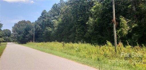 1915 Aprils Way sold home in Fernwood Acres, Newton, NC