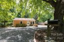 205 London Road sold home in Asheville, SC