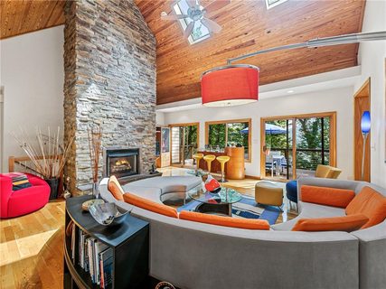 126 Galloway Drive sold home in Blake Mountain Estates, Asheville, NC