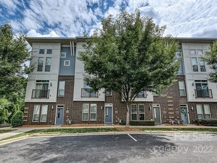 907 Warren Burgess Lane