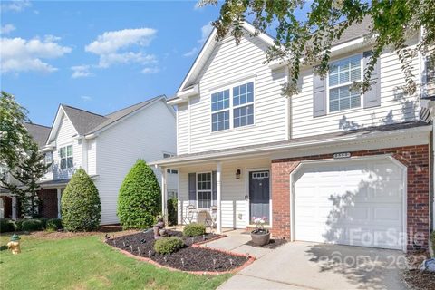2552 Brackley Place