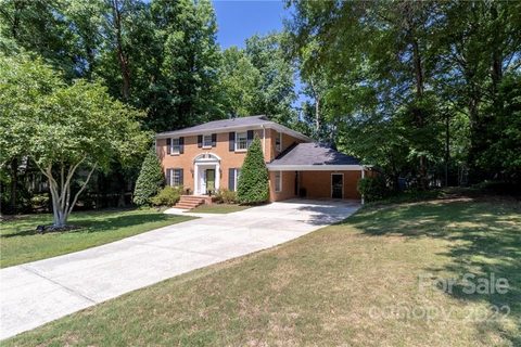 1131 Shady Bluff Drive
