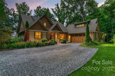 134 Stonecrest Drive sold home in Ridgeview Estates, Asheville, NC