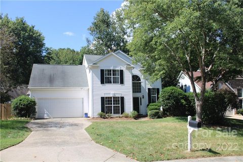 2812 Ezra Court