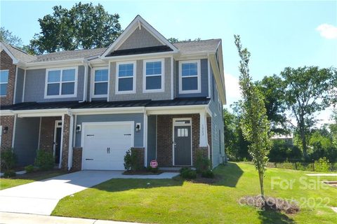 1002 Moffatt Lane 031 sold home in The Townhomes at McKee Glen, Matthews, NC