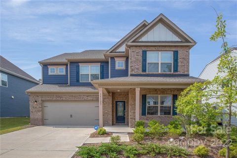 15123 Oleander Drive