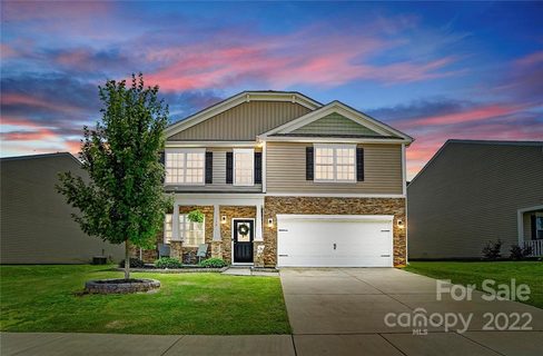 138 Kingsway Drive