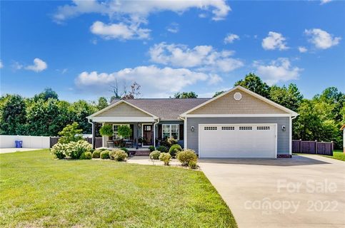 132 Lonehart Lane sold home in Lone Pine Meadows, Statesville, NC