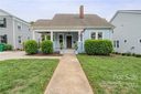 405 Woodvale Place sold home in Charlotte, SC