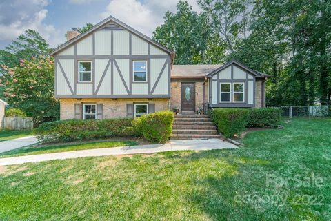 Previously sold for $458,800