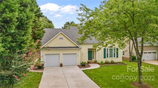 3105 Fieldpointe Lane