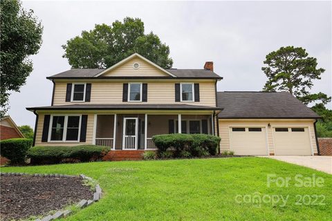 2221 Wynbourne Drive