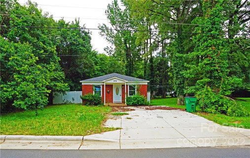 1936 Garnette Place