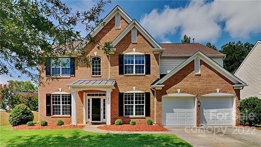 2716 Keziah Road sold home in Wynchase, Matthews, NC