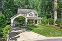 17639 Cambridge Grove Drive sold home in Huntersville, SC